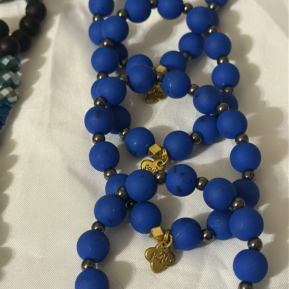Girl’s Gem Jams by Erimish stretch bead bracelet blue black Deep Sea Kids Sticky